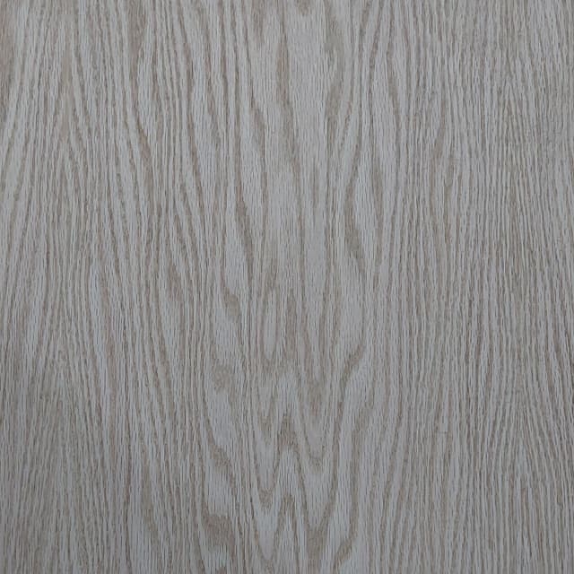 Oak Veneer Mdf/Chipboard.